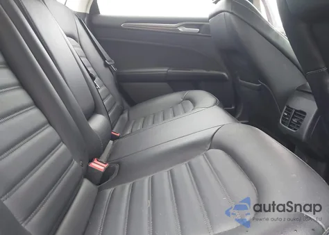 2017 Ford Fusion Se z USA, uszkodzony, nr VIN 3FA6P0HD2HR341611